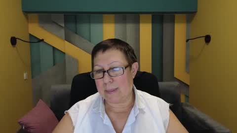 Snapshot of barbaraturners chatting on 7, 1, 2025 barbaraturners online show from 7, 1, 2025