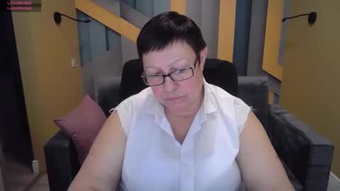 Snapshot of barbaraturners chatting on 4, 2, 2025 barbaraturners online show from 4, 2, 2025