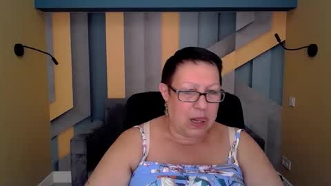 Snapshot of barbaraturners chatting on 10, 9, 2025 barbaraturners online show from 10, 9, 2025