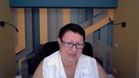 Snapshot of barbaraturners chatting on 20, 10, 2025 barbaraturners online show from 20, 10, 2025