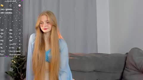 Snapshot of barbbiiedoll chatting on 3, 2, 2025 Kendall online show from 3, 2, 2025