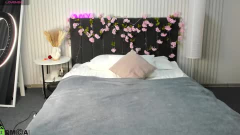 Barbie Staze online show from 10, 11, 2025