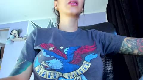 Snapshot of barbiecumhott chatting on 28, 2, 2025 barbiecumhott online show from 28, 2, 2025