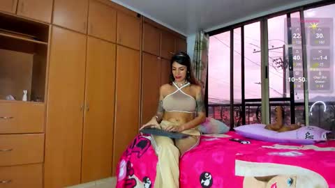 Barbiefoxx online show from 15, 9, 2025