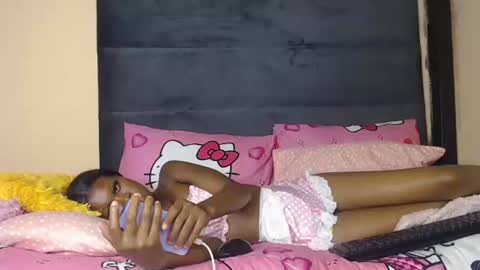 Snapshot of barbiex20 chatting on 29, 10, 2025 barbiex20 online show from 29, 10, 2025