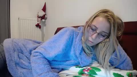 Lena online show from 30, 12, 2024