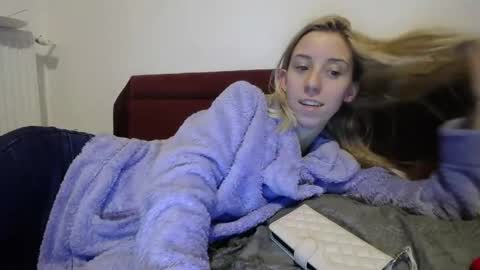Lena online show from 13, 2, 2025