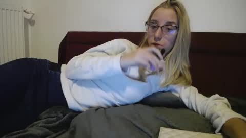 Lena online show from 8, 3, 2025