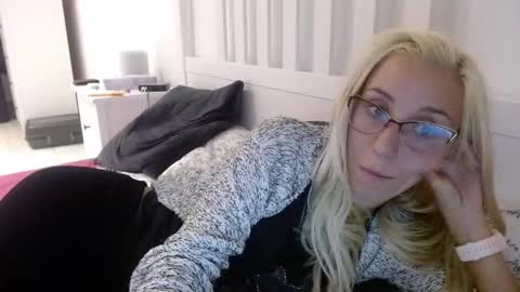 Lena online show from 14, 9, 2025