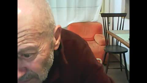 bassluis online show from 6, 10, 2025