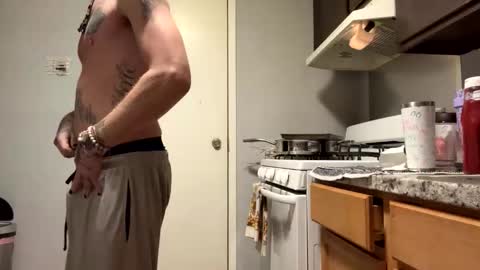 Snapshot of battlewolfxx chatting on 6, 2, 2026 battlewolfxx online show from 6, 2, 2026