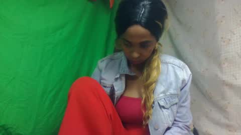 bavianona online show from 2, 11, 2025