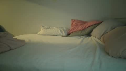 Snapshot of bbbaby03 chatting on 17, 10, 2025 bbbaby03 online show from 17, 10, 2025