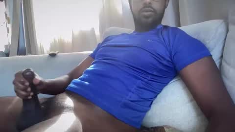 Snapshot of bbcdaevon8inch chatting on 15, 10, 2025 Daevon online show from 15, 10, 2025