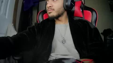 Snapshot of bbctyl17 chatting on 21, 12, 2025 BBCTy online show from 21, 12, 2025