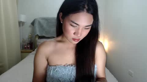 Snapshot of bbghur22 chatting on 13, 11, 2025 sweetsy online show from 13, 11, 2025