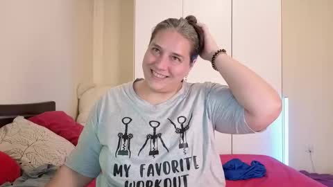 Love online show from 29, 9, 2025