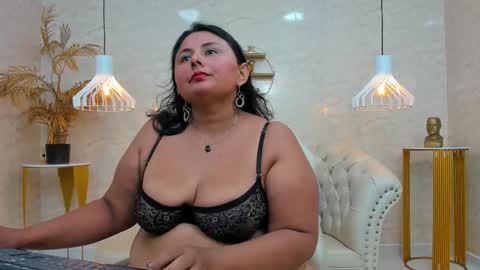 BBW Cindyy  online show from 8, 10, 2025