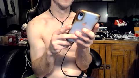 bchillin28 online show from 21, 2, 2026