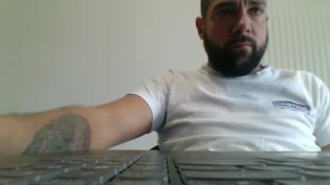 bdemwi2588 online show from 14, 12, 2025