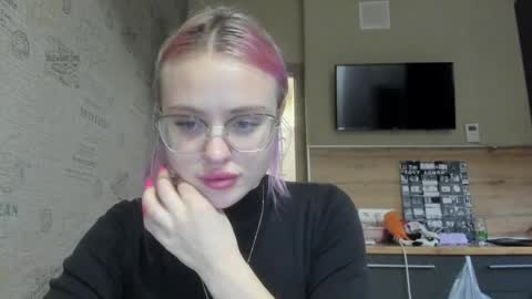 Summer BABY online show from 18, 1, 2025