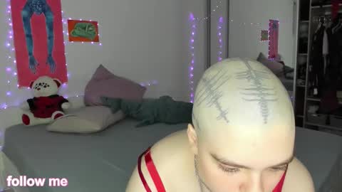 Snapshot of be_lek chatting on 19, 10, 2025 Enigma online show from 19, 10, 2025