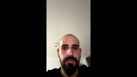 Snapshot of beardedbaldy_09 chatting on 13, 10, 2025 Ask me online show from 13, 10, 2025