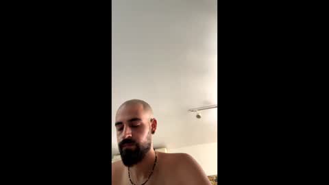 Snapshot of beardedbaldy_09 chatting on 31, 10, 2025 Ask me online show from 31, 10, 2025