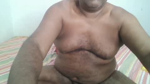 Snapshot of beargryzzly chatting on 1, 12, 2024 Grizzly online show from 1, 12, 2024