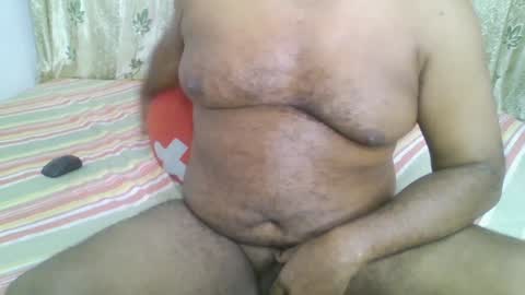 Snapshot of beargryzzly chatting on 22, 12, 2024 Grizzly online show from 22, 12, 2024