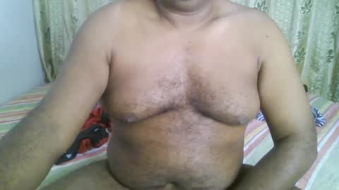 Snapshot of beargryzzly chatting on 21, 1, 2025 Grizzly online show from 21, 1, 2025