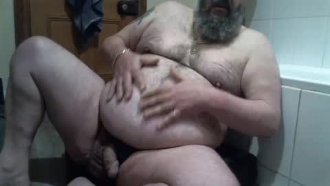 bearsteve75 online show from 29, 12, 2024