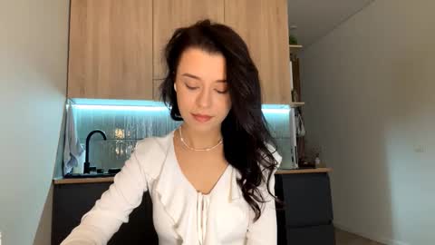 Katie online show from 5, 11, 2025