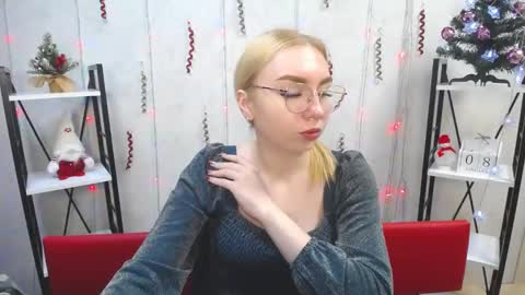 BeatriceFlyy online show from 8, 1, 2025