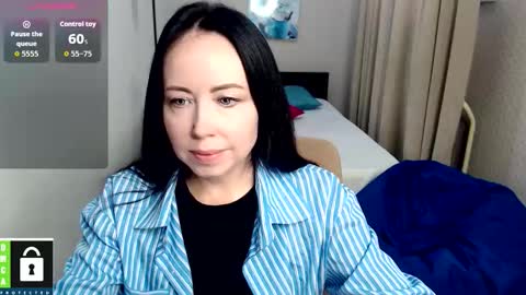 Snapshot of beautiful_moon3 chatting on 16, 10, 2025 beautiful_moon3 online show from 16, 10, 2025