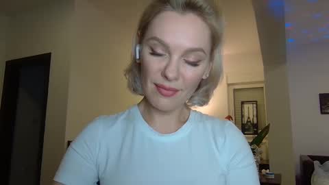 Beautifulkollette online show from 4, 1, 2025