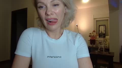 Beautifulkollette online show from 12, 1, 2025