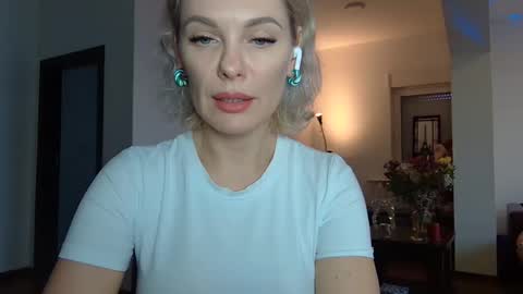 Beautifulkollette online show from 21, 1, 2025