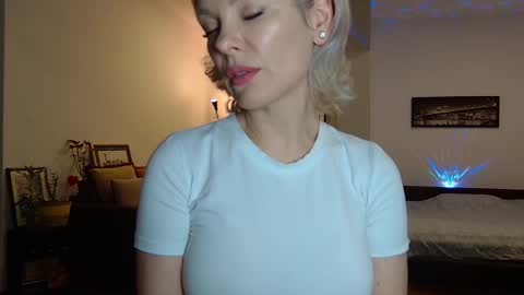 Beautifulkollette online show from 31, 1, 2025