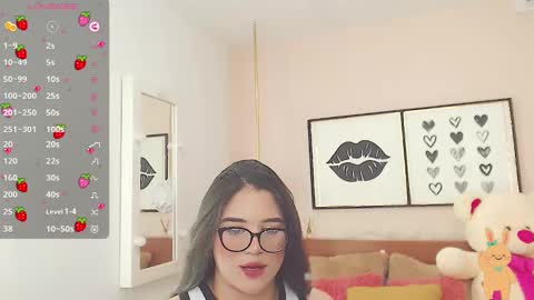 beautty_pink online show from 8, 1, 2025