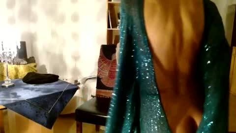 Raluca online show from 8, 3, 2025