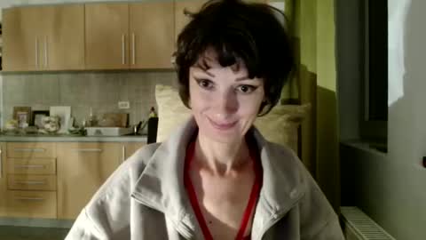 Raluca online show from 8, 10, 2025