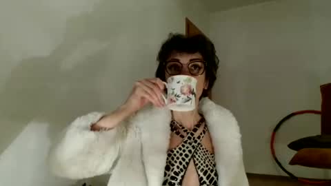 Snapshot of bebacksooon chatting on 25, 2, 2026 Raluca online show from 25, 2, 2026