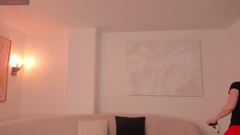 Am Becca online show from 1, 12, 2025