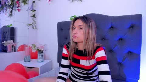 beccamilanni online show from 28, 12, 2024