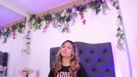 beccamilanni online show from 9, 1, 2025