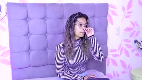 beccamilanni online show from 15, 11, 2025