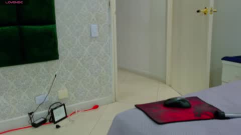 Snapshot of beccareedd chatting on 14, 10, 2025 BeccaRed online show from 14, 10, 2025