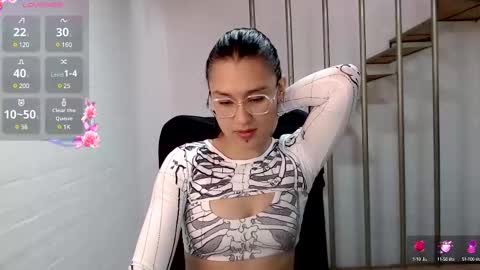 Daniela online show from 7, 3, 2025
