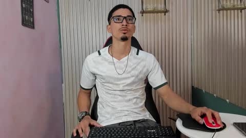 Snapshot of becker2_ chatting on 13, 1, 2026 becker2_ online show from 13, 1, 2026